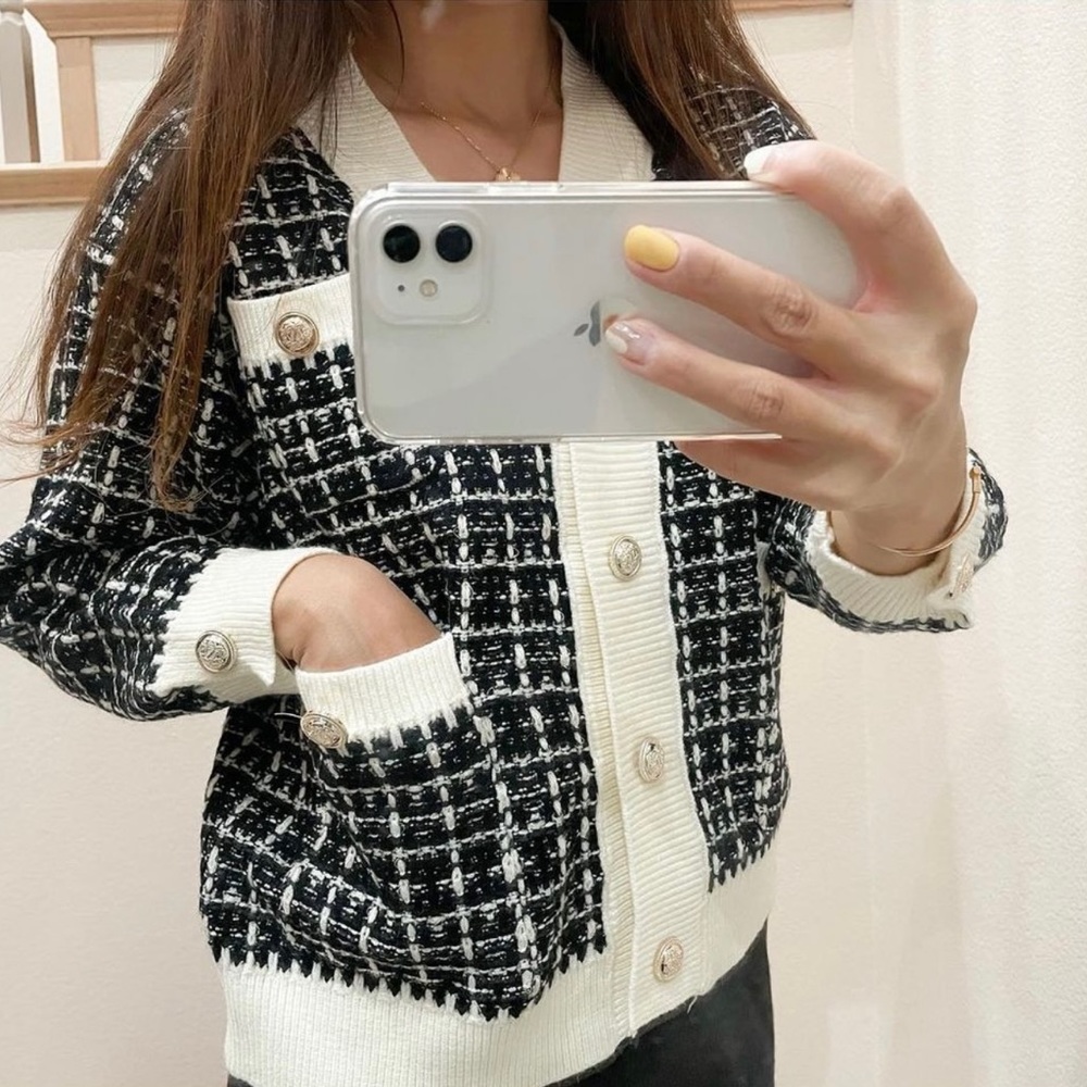 K Fashion black and ivory knit cardigan